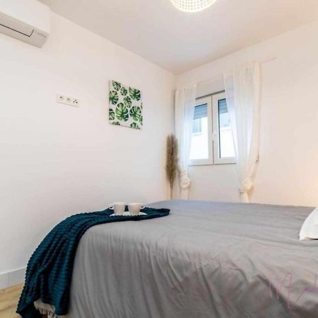 2 Apartamento En Estadio Sevilla 6 Plazas 3 Hab Y Metro المظهر الخارجي الصورة