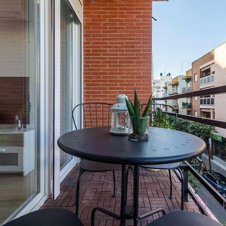 2 Apartamento En Estadio Sevilla 6 Plazas 3 Hab Y Metro المظهر الخارجي الصورة